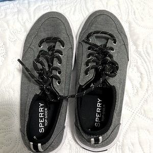 Sperry topsider kids 1.5